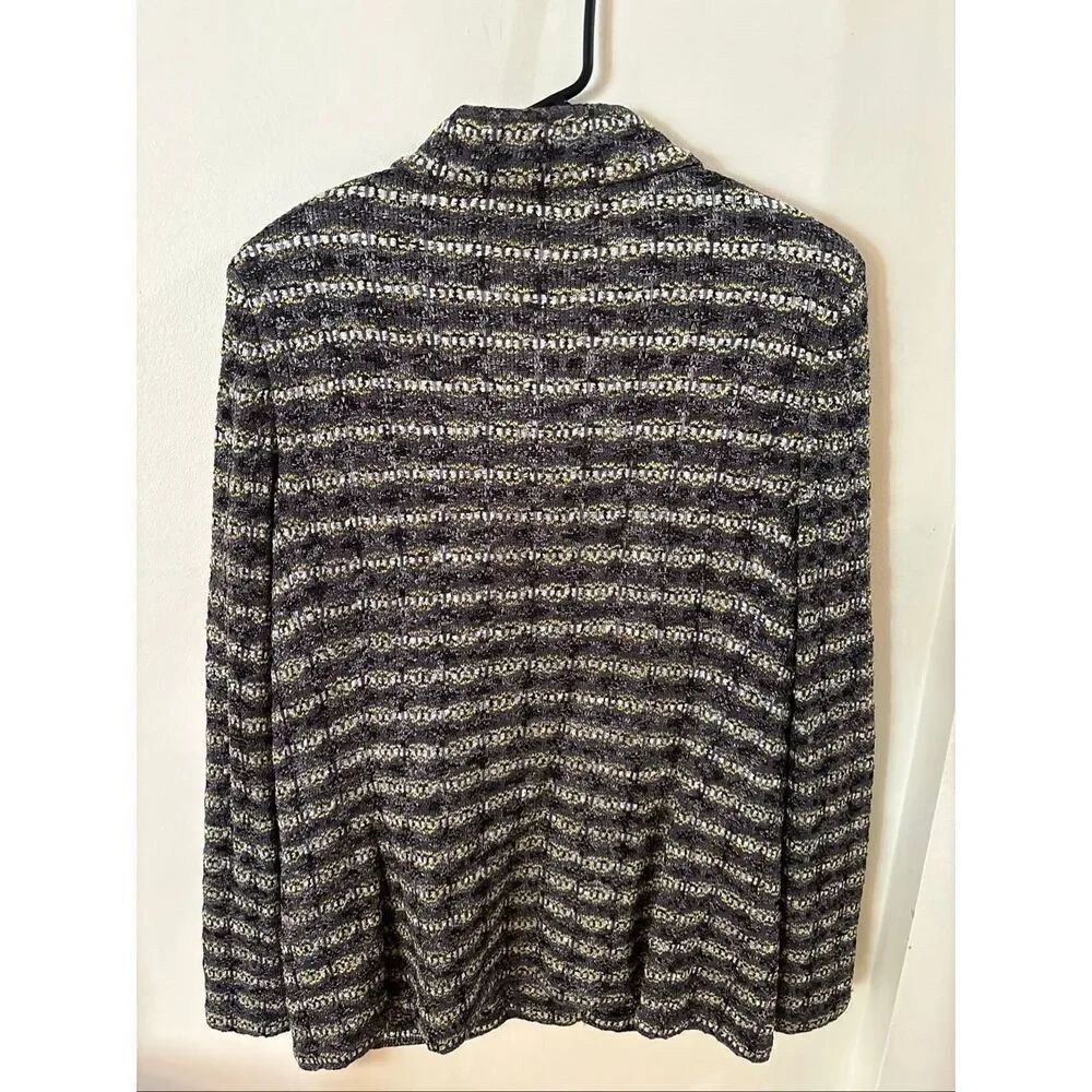 St. John Cardigan - Picture 4 of 6